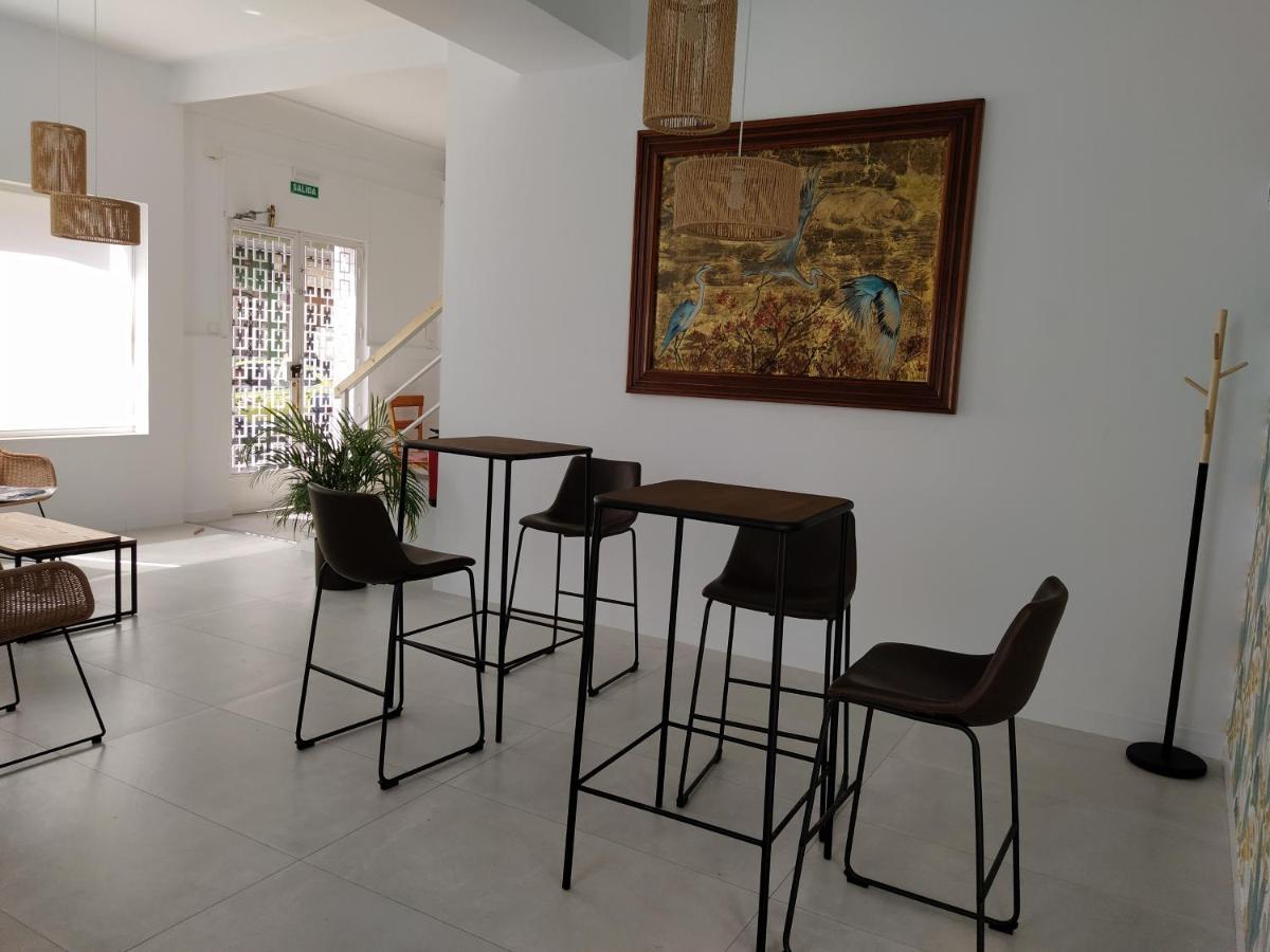 Hostal Tropical Motril Exterior photo