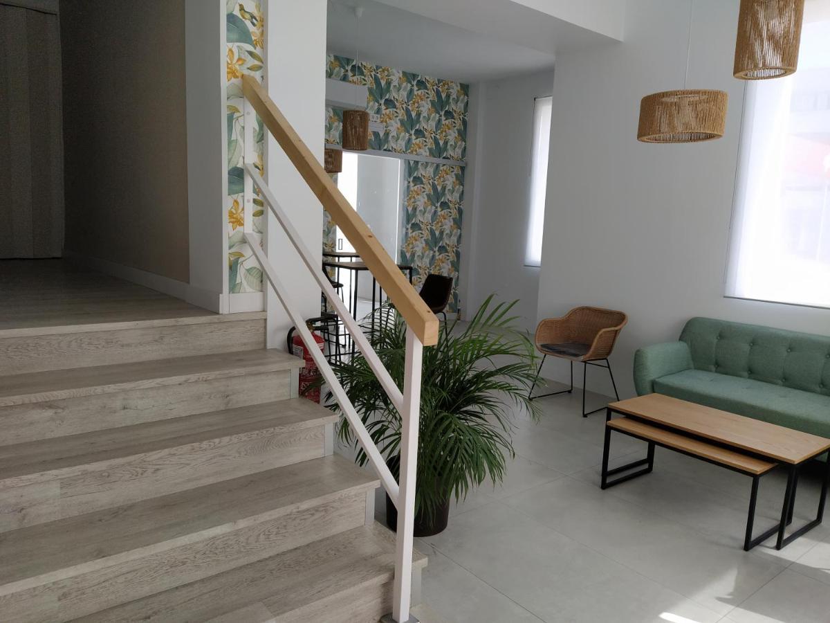 Hostal Tropical Motril Exterior photo